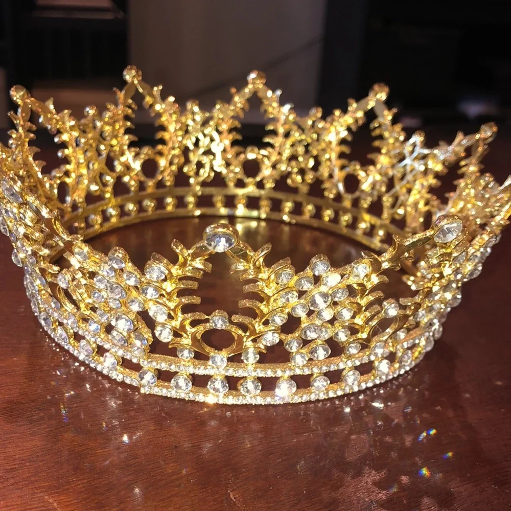 NWT5” width Golden Yellow Rhinestone Covered Crown w/built in hair hoops for pin - Picture 3 of 9